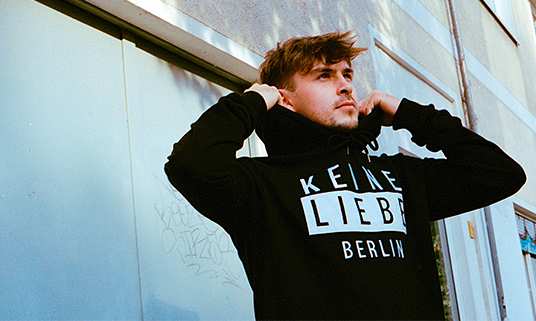 KEINE LIEBE