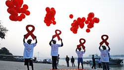 Kinder bei einer HIV/Aids-Aufklärungskampagne in Kalkutta © Rupak De Chowdhuri/Reuters