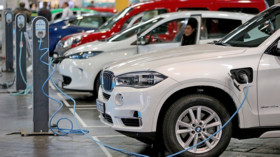  "Es besteht ein dringender Anlass, Größe und Gewicht von Personenfahrzeugen zu begrenzen oder wenigstens zu besteuern." © Jan Woitas/dpa 