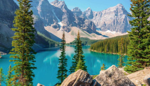 Kanada - Berglandschaft mit See