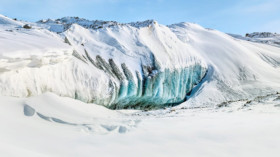  Gletscher in Grönland: Wachsende Schmelzwassermengen als Joker im System © ddp 