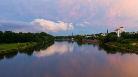  Der Flussverlauf der Elbe in Magedeburg © Jens Wolf/dpa