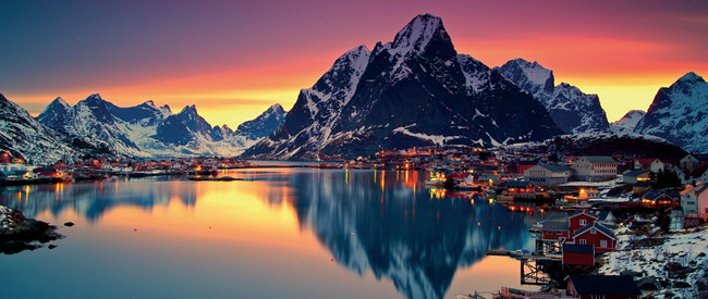 Tromsø und Lofoten - Bucht bei Sonnenuntergang