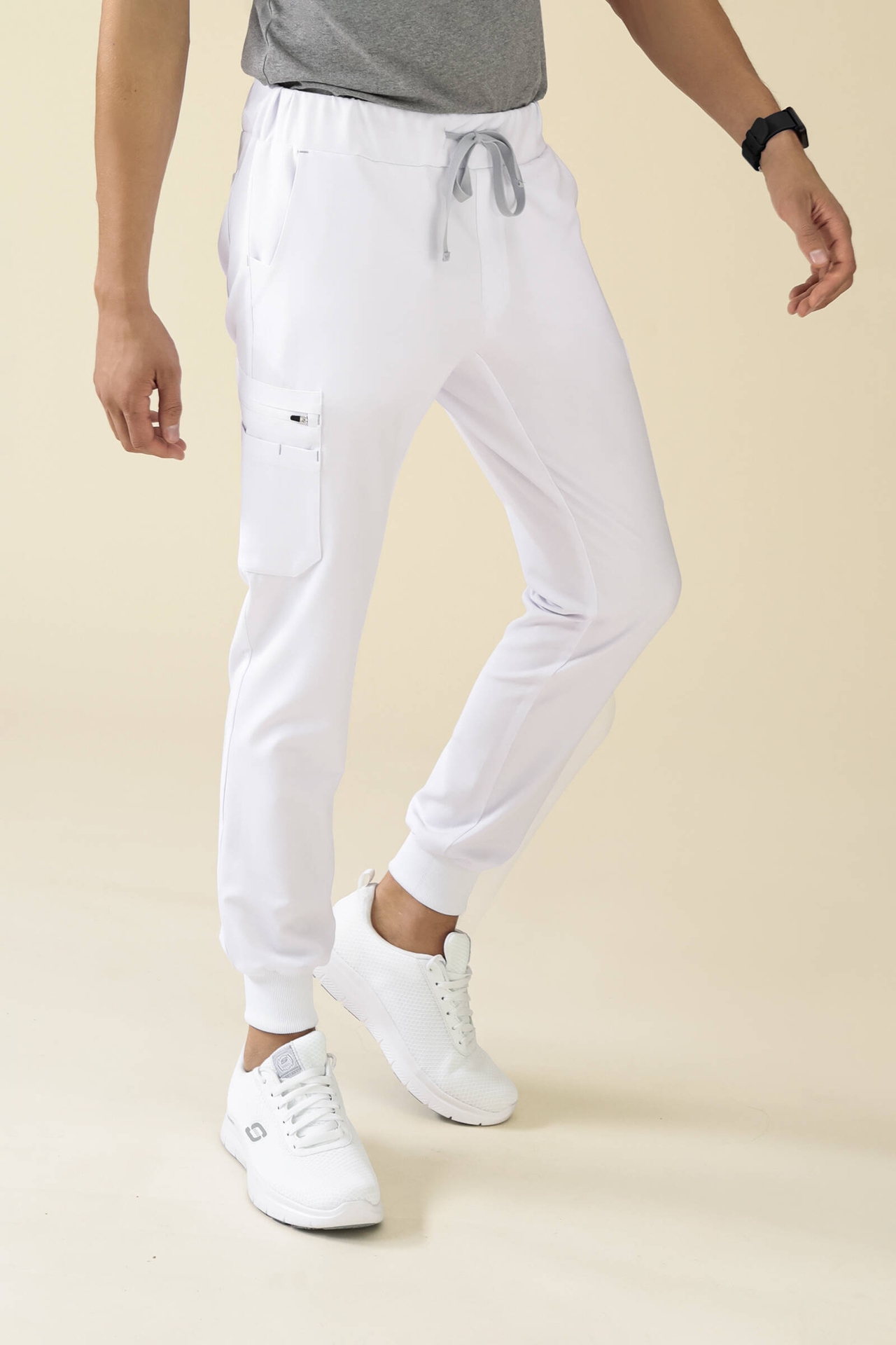 KAERE Hose Herren - Saumbündchen mit Beintaschen weiß