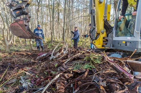 Unser Wald soll schöner werden Umfangreiche Altlastensammlung im Waldparadies bei Cuxhaven