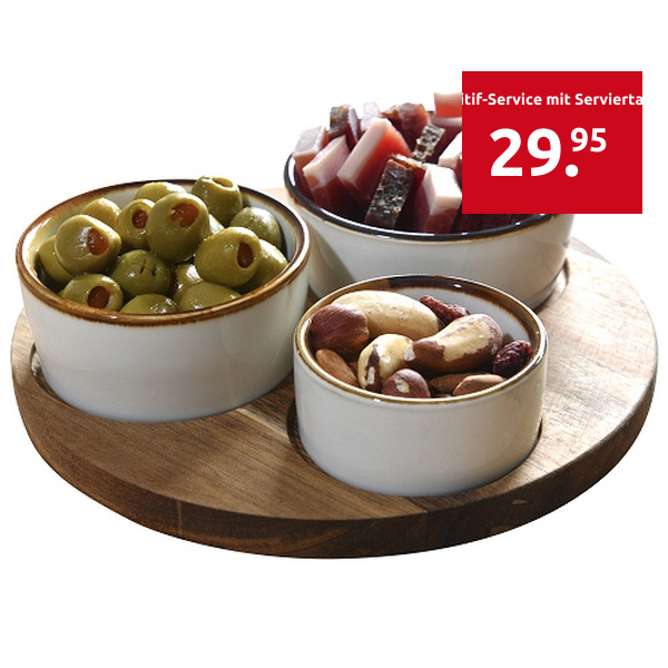 Aperitif-Service mit Serviertablett