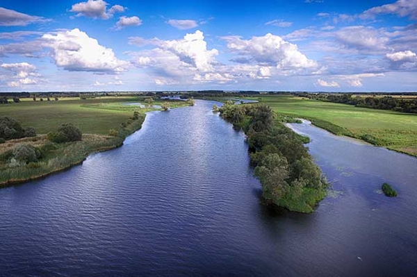 Unsere Flüsse: So könnten sie aussehen Wie krisenfeste Flusslandschaften uns und die Natur schützen