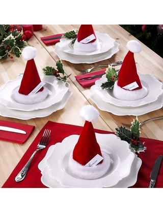 Tischdekoration mit befüllbaren Weihnachtsmützen, 6 Stück