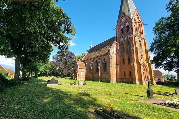 Backsteinkirche ist 