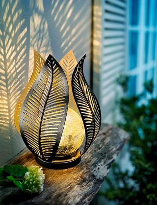 LED-Solarlampe «Blütenblatt», Ø18,5xH18 cm