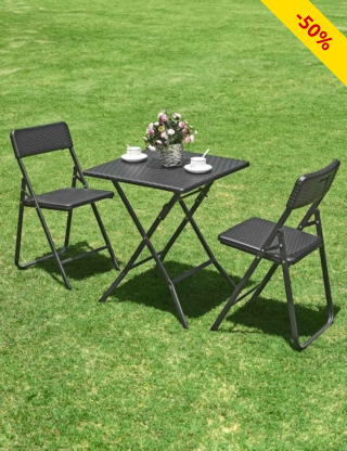 Klapptisch mit 2 Stühlen