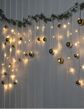 Girlande «Weihnachtskugeln», 70 LEDs, L 140 cm