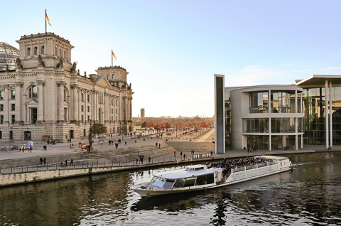 Boats trips in Berlin with the BWC