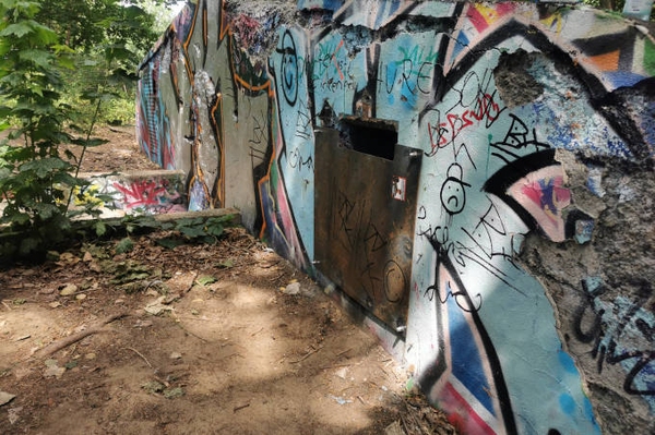 Lost Places sind Winterquartiere Vandalismus an Fledermausquartier im Luna-Bunker