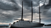 Ukraine-Krieg: Megayacht "A" an der Kette Ukraine-Krieg: Megayacht "A" an der Kette