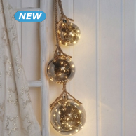 Dekoration «Smoky glass balls» mit LEDs