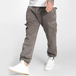 CARGOS