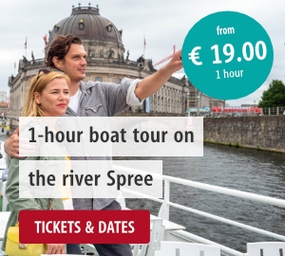 1-hour boat tour in Berlin on the river Spree