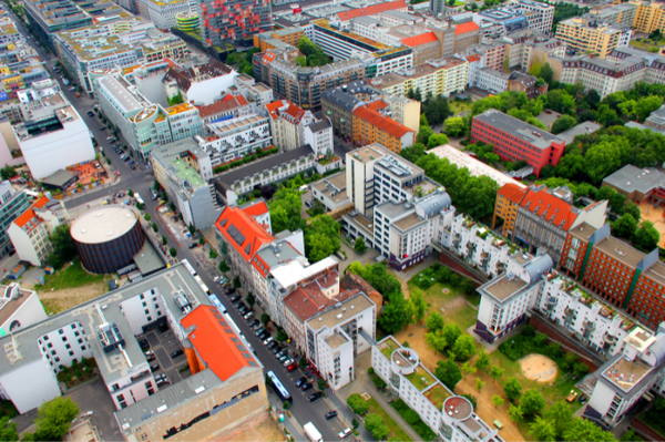 Kreative Lösungen statt blinder Neubau Gemeinsam mit Berliner Mieterverein und Architektenkammer