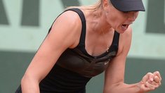 Scharapowa in Runde drei, Radwanska scheitert