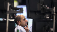 Anleger bereiten sich auf fallenden Dax vor