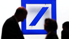 Deutsche Bank beruft Sondertreffen ein