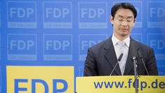 FDP rutscht wieder unter 5 Prozent