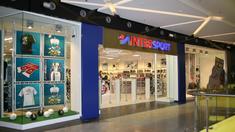 Intersport hängt die Konkurrenz ab Intersport hängt die Konkurrenz ab