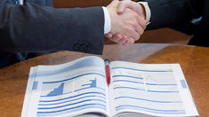 Mehr Klarheit auf zwei Seiten Papier Mehr Klarheit auf zwei Seiten Papier