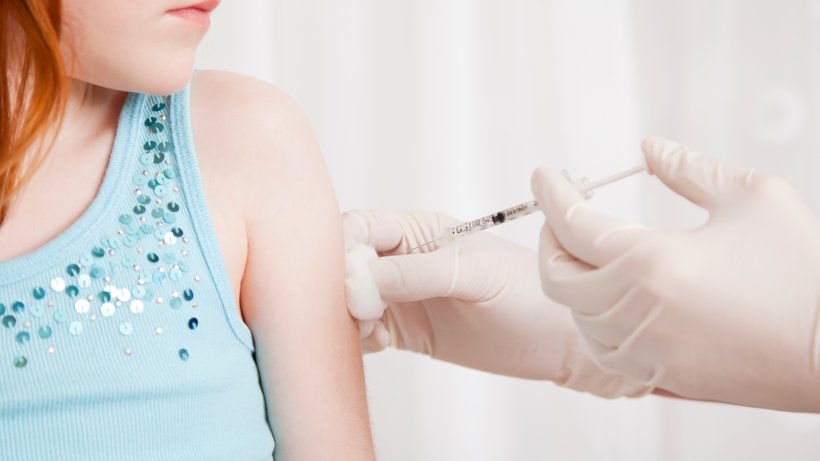  Masern sind gefährlich. Die MMR-Impfung dagegen ist es nicht. © Vstock LLC/Getty Images 