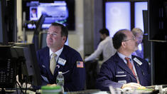 Wall Street hofft auf Schützenhilfe der Zentralbanken