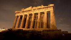 Griechischer Banker stürzt sich von Akropolis