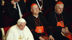 Die Raben im Vatikan