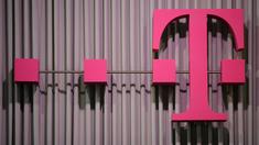 Telekom bittet Festnetzkunden zur Kasse