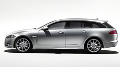 Jaguars Edel-Kombi fährt im Spätherbst vor