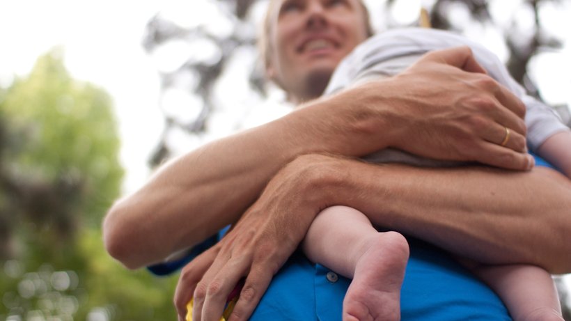 Wenn Väter Elternzeit nehmen, ist diese oft gemeinsame Familien- und Urlaubszeit. © stm/photocase.de