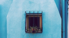 Bei aller Liebe zur Technik: Entscheidend ist am Ende, was draußen vor dem Fenster geschieht. © Paula Borowska/Unsplash.com