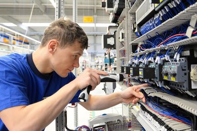 Charta „Sicherheit auf dem Bau“ der BG BAU – diese Regeln unterstützen auch die Elektrosicherheit