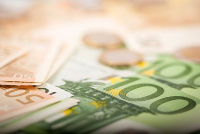 430 € Lohn in einer Stunde! Eine Fake-News – oder doch wahr?