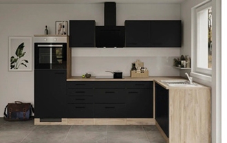 Rohov&aacute; kuchyňsk&aacute; linka se spotřebiči Flex Well Capri 280x170 cm cm barva čela matně čern&aacute; barva korpusu divok&yacute; dub
